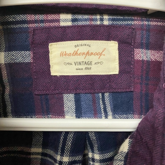 2/$20❤️- SHIRT | Women’s Weatherproof shirt size medium (fits small) - Picture 5 of 5